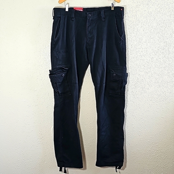 Jordan Craig Cargo Pants. - Picture 1 of 8